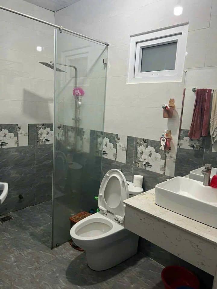 Cần Bán Nhà 2 tầng đường ô tô tại P12, Đà Lạt giá chỉ 2.1 tỷ - Ảnh 3